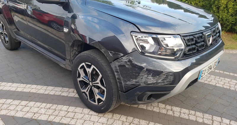 Dacia Duster cena 39800 przebieg: 67000, rok produkcji 2018 z Jędrzejów małe 106